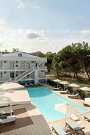 Kazaviti Hotel