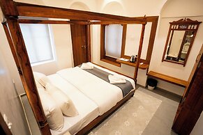 SHIVA KASHI HOTEL