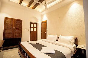 SHIVA KASHI HOTEL