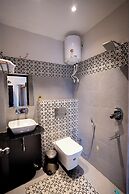 SHIVA KASHI HOTEL
