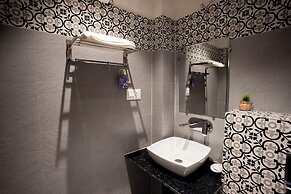 SHIVA KASHI HOTEL