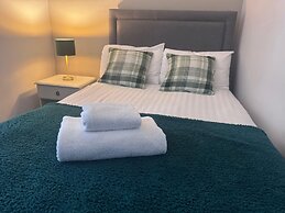 The Oaks Hotel