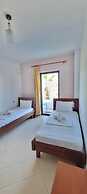 2 Palmat Hotel