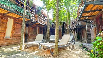 Mr Zamna Tulum