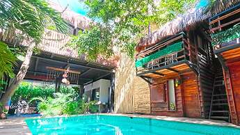 Mr Zamna Tulum