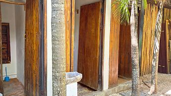 Mr Zamna Tulum
