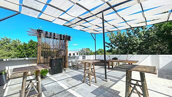 Mr Zamna Tulum