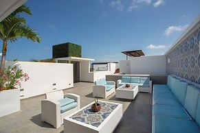 Moderno PH con Piscina Privada en Tulum