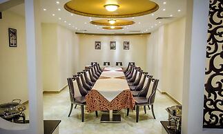 El Bey Hotel