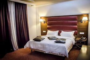 El Bey Hotel