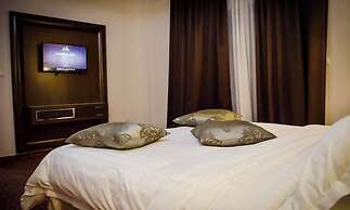 El Bey Hotel