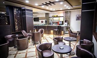 El Bey Hotel