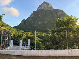 You 4 Ric Piton Suites