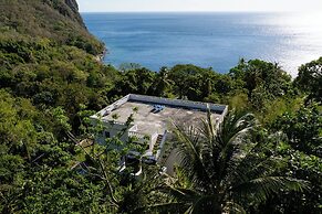 You 4 Ric Piton Suites