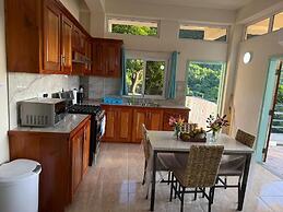 You 4 Ric Piton Suites