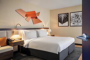 Doubletree By Hilton Paris Boulogne