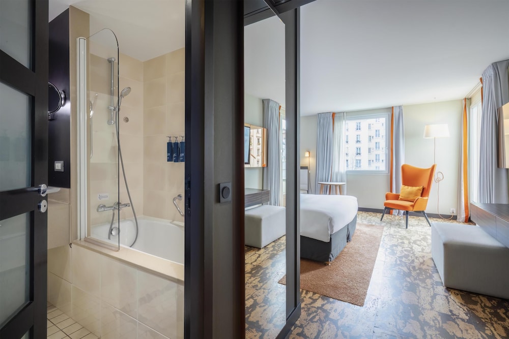 Doubletree By Hilton Paris Boulogne