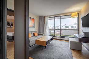 Doubletree By Hilton Paris Boulogne