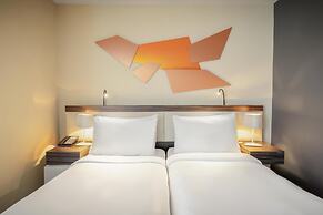Doubletree By Hilton Paris Boulogne