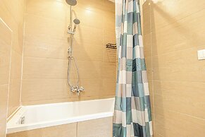 Affordable Stay Near Wiener Stadthalle