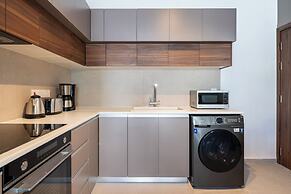 Hazel 2-BR Apt. & Balcony in Larnaca