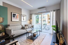 Hazel 2-BR Apt. & Balcony in Larnaca