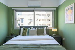 Hazel 2-BR Apt. & Balcony in Larnaca