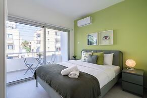Hazel 2-BR Apt. & Balcony in Larnaca
