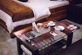 Hotel MIPL