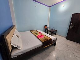 Avadh Dham Guest House