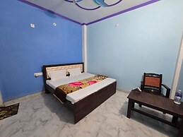 Avadh Dham Guest House