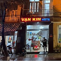Van Kim Hotel