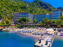 Golmar Beach& Spa Hotel