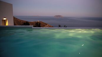 Althea Anafi Suites
