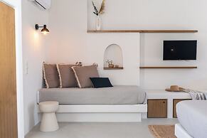 Althea Anafi Suites