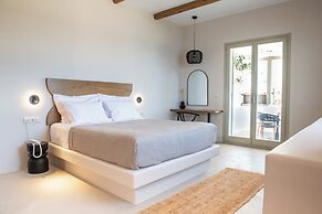 Althea Anafi Suites