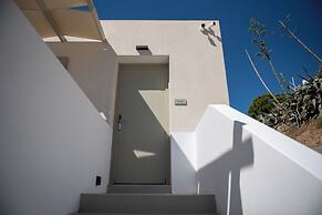 Althea Anafi Suites