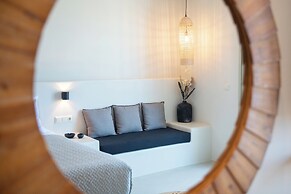 Althea Anafi Suites