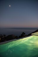 Althea Anafi Suites