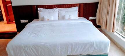 Hotel Amulya Royal Inn