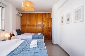 Jayde 2-BR Apt. & Balcony in Larnaca