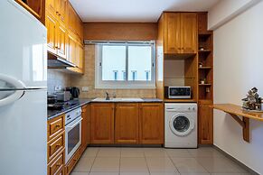 Jayde 2-BR Apt. & Balcony in Larnaca