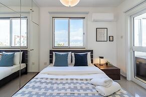 Jayde 2-BR Apt. & Balcony in Larnaca