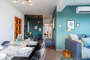 Jayde 2-BR Apt. & Balcony in Larnaca