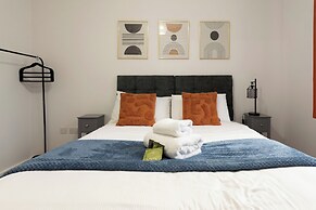 The Albany Sleeps 2 With Wifi