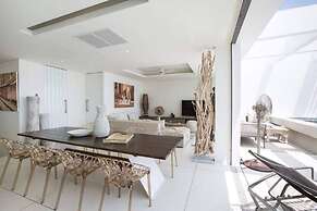 Villa Lova Chaweng Beach