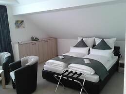 DZT-Schwarzwaldhotel Garni
