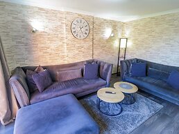7 Waverton Mews