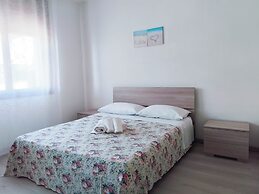 Flat With Balcony on the Seafront