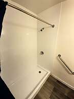 WorkStay Lodging - Kincaid SK